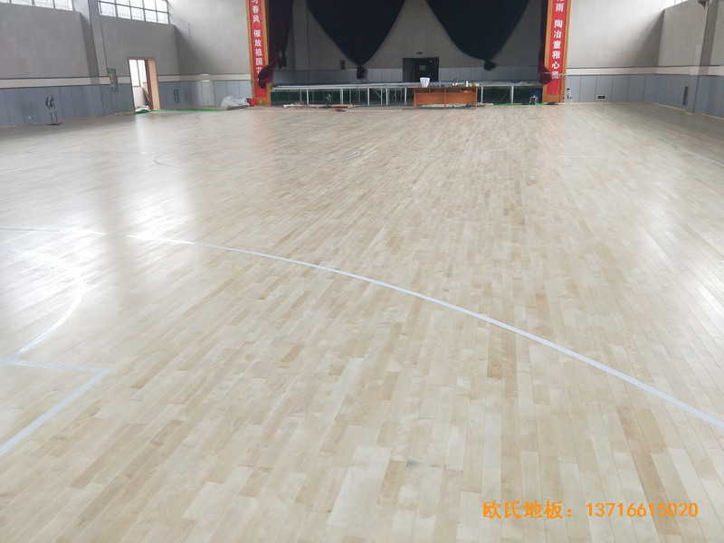 Kd|СW@^\ӵذ尲b3